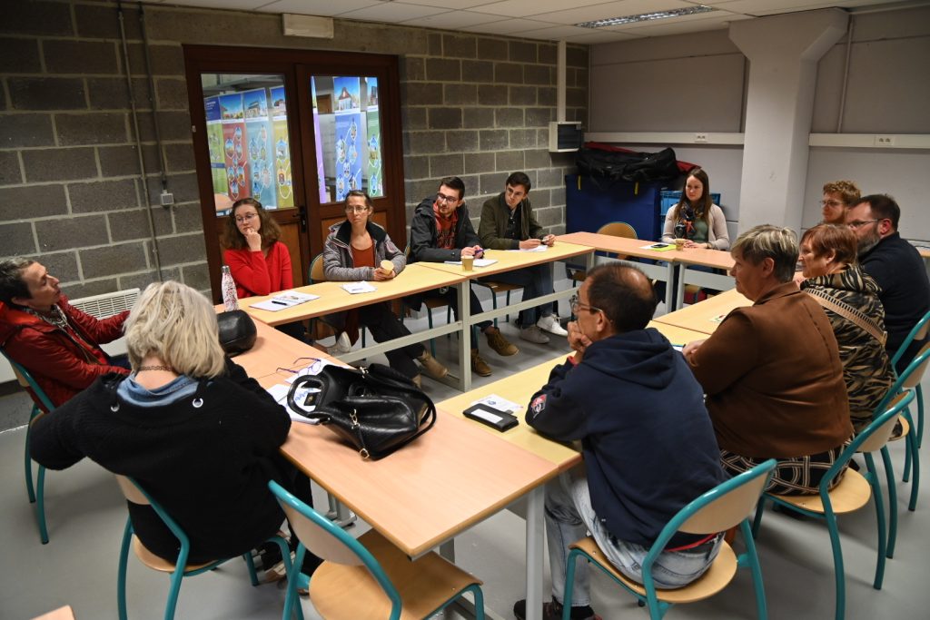 Première table ronde sur les démarches de la sensibilisation